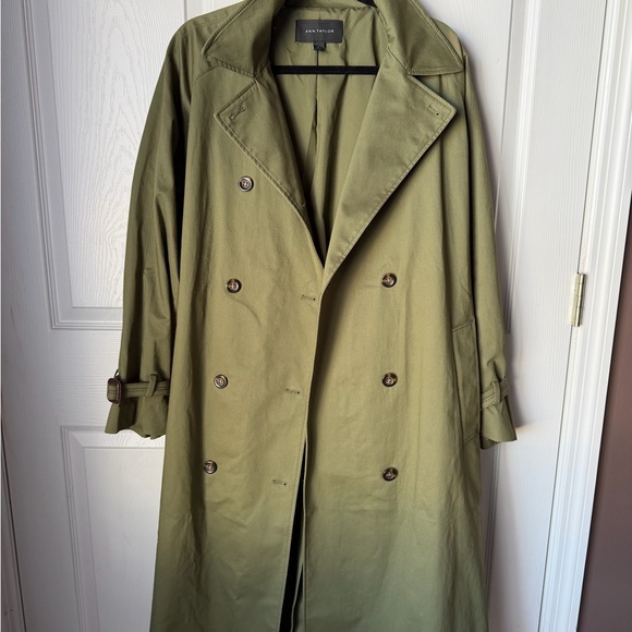 Ann Taylor Classic Khaki Trench Coat - Picture 4 of 5
